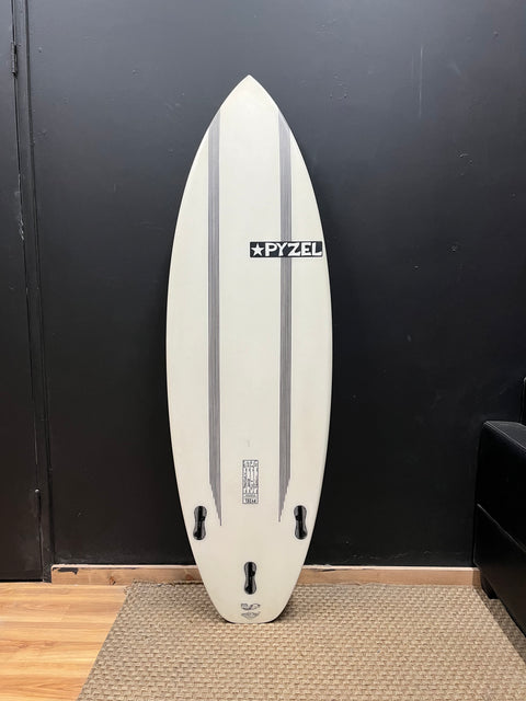 Pyzel Phantom 5’9.5”